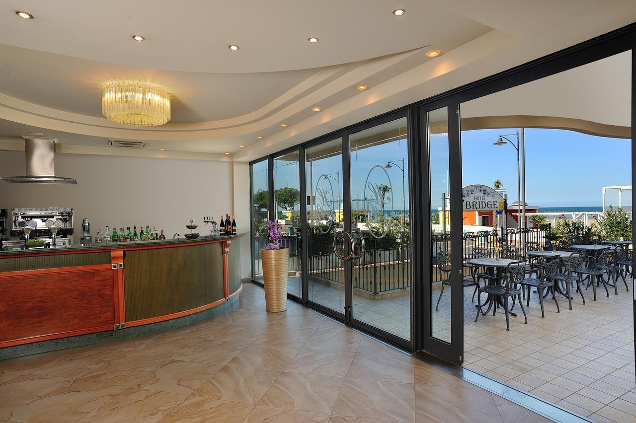 Hotel Bridge 3*