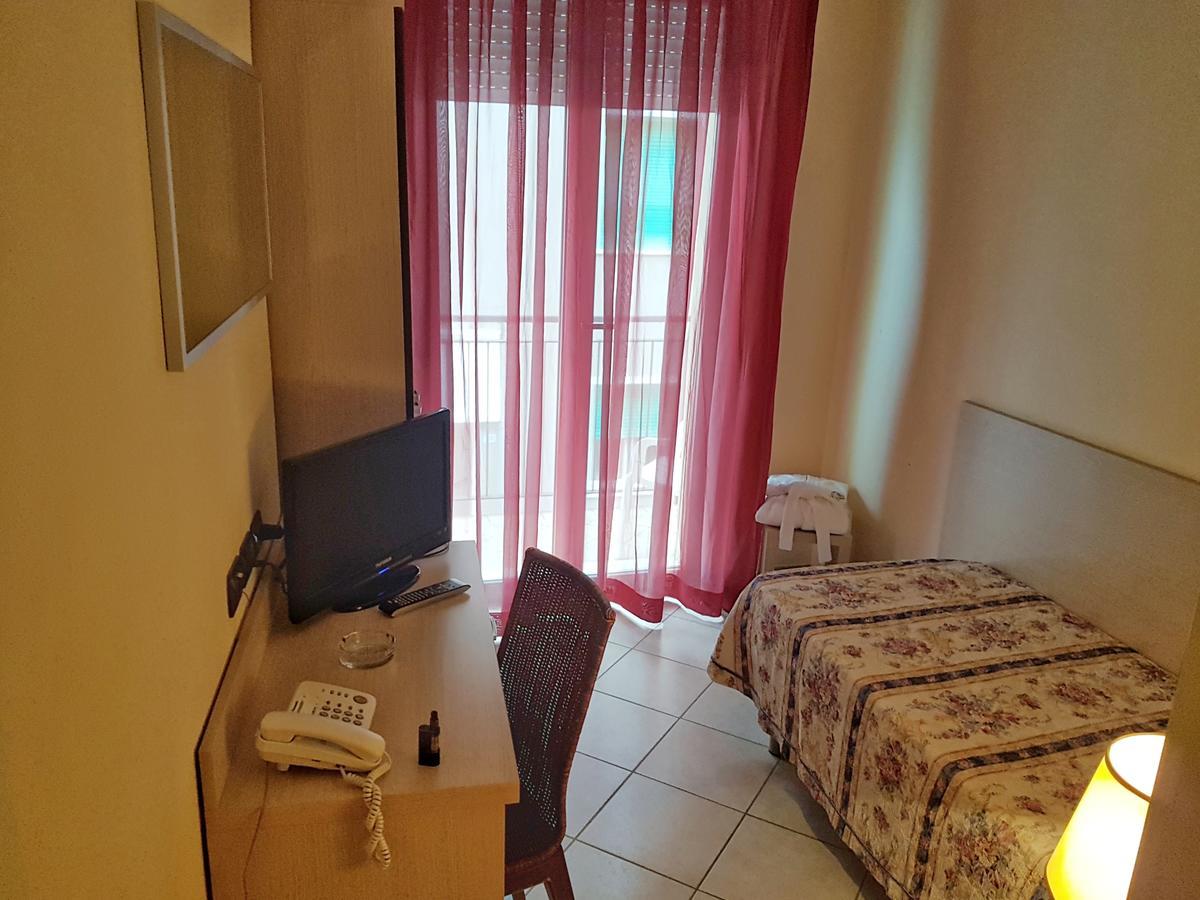 Bridge Hotel 3*
